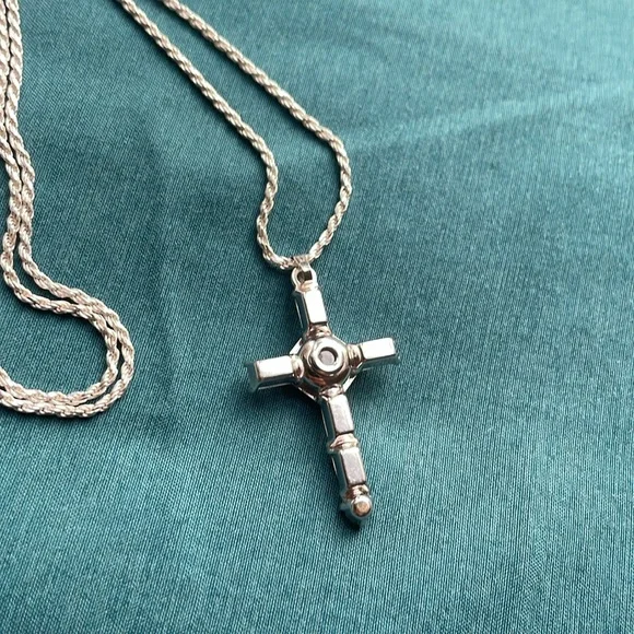 Italian 925 sterling silver cross necklace w/ stones & see-through center